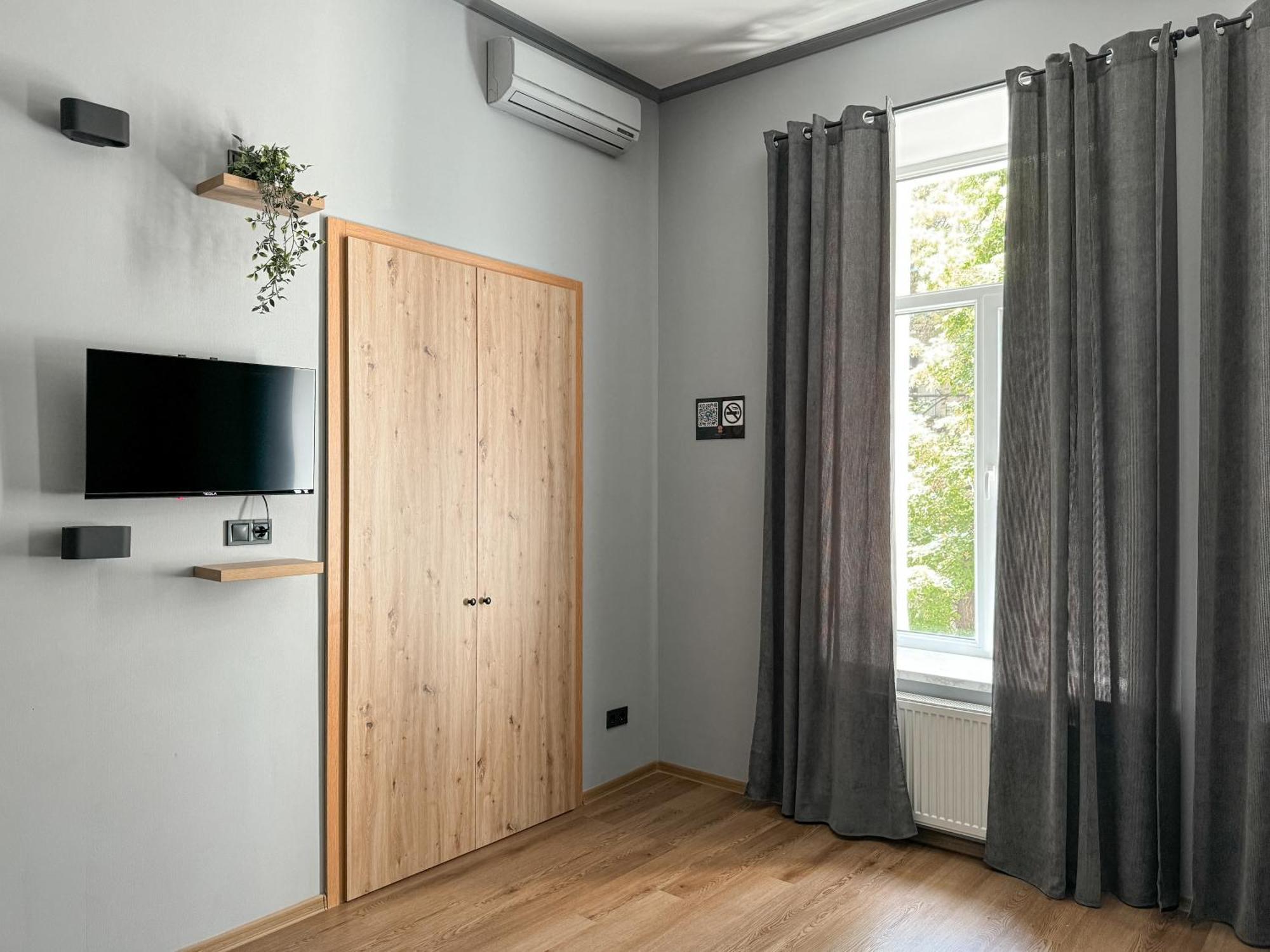 Apartments White Pearl Sadova Odesa Exterior photo